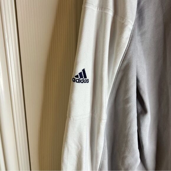 Adidas Size M Long Sleeve Athletic Pullover.  Great Condition! - Picture 4 of 5